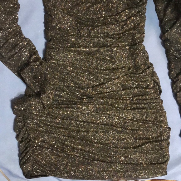 Night dress - Picture 3 of 4